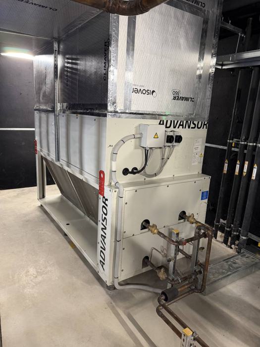 Gas cooler radial de alta capacidad con conducción al exterior